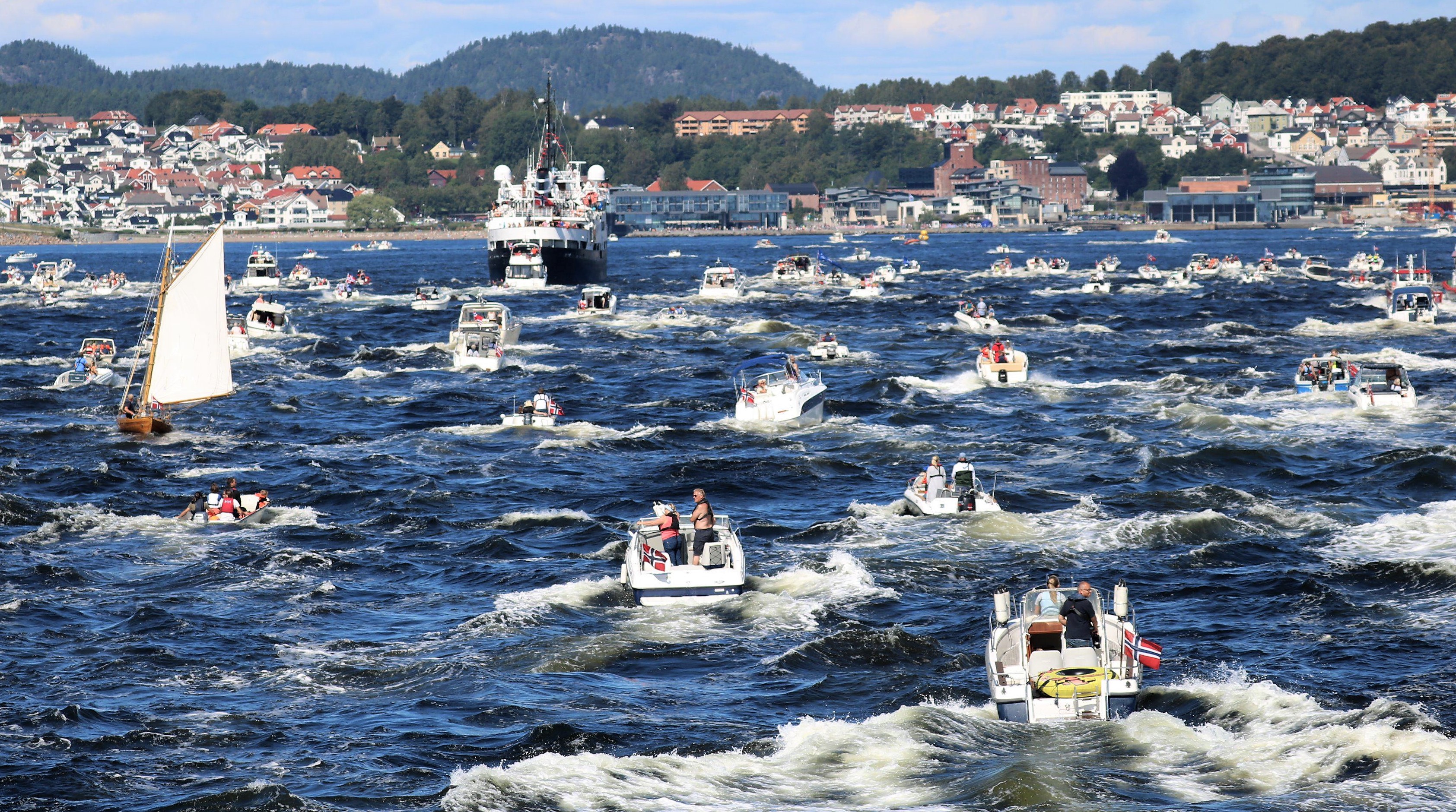 Fritidsbåter i mange varianter.
